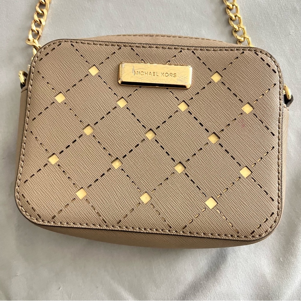 Michael Khors purse